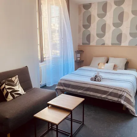 Le Bellevue - Spacieux Et Calme Appartement