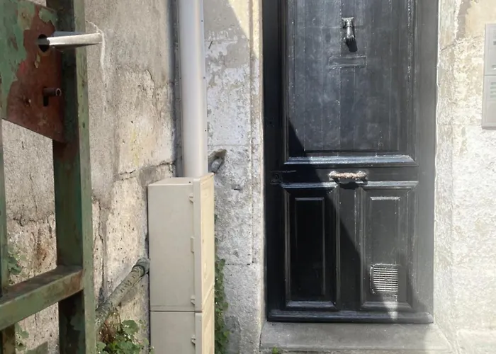 Le Bellevue - Spacieux Et Calme Apartamento Angulema